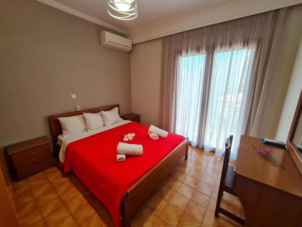 Zigos Apartments İgumeniça Dış mekan fotoğraf