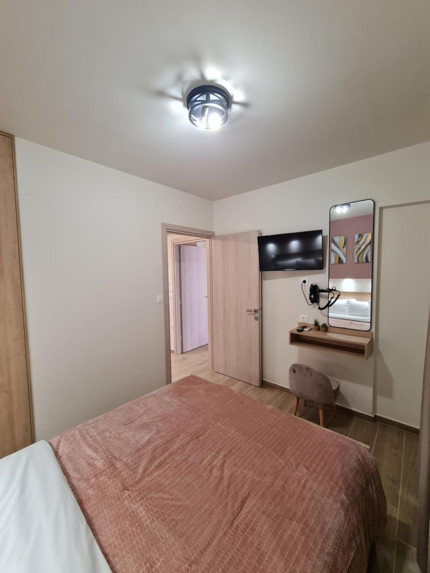 Zigos Apartments İgumeniça Dış mekan fotoğraf